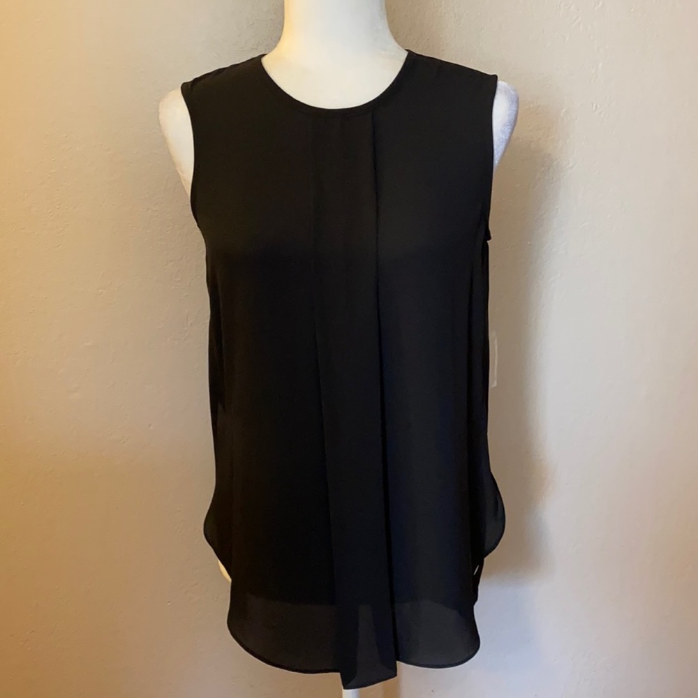 ❌SOLD❌ ✨NWT Vince Camuto Black Tunic Top